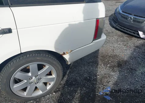 2006 Land Rover Range Rover Hse z USA, uszkodzony, nr VIN SALME15426A219526